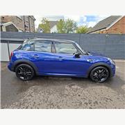 2019 MINI COOPER SPORT 1.5